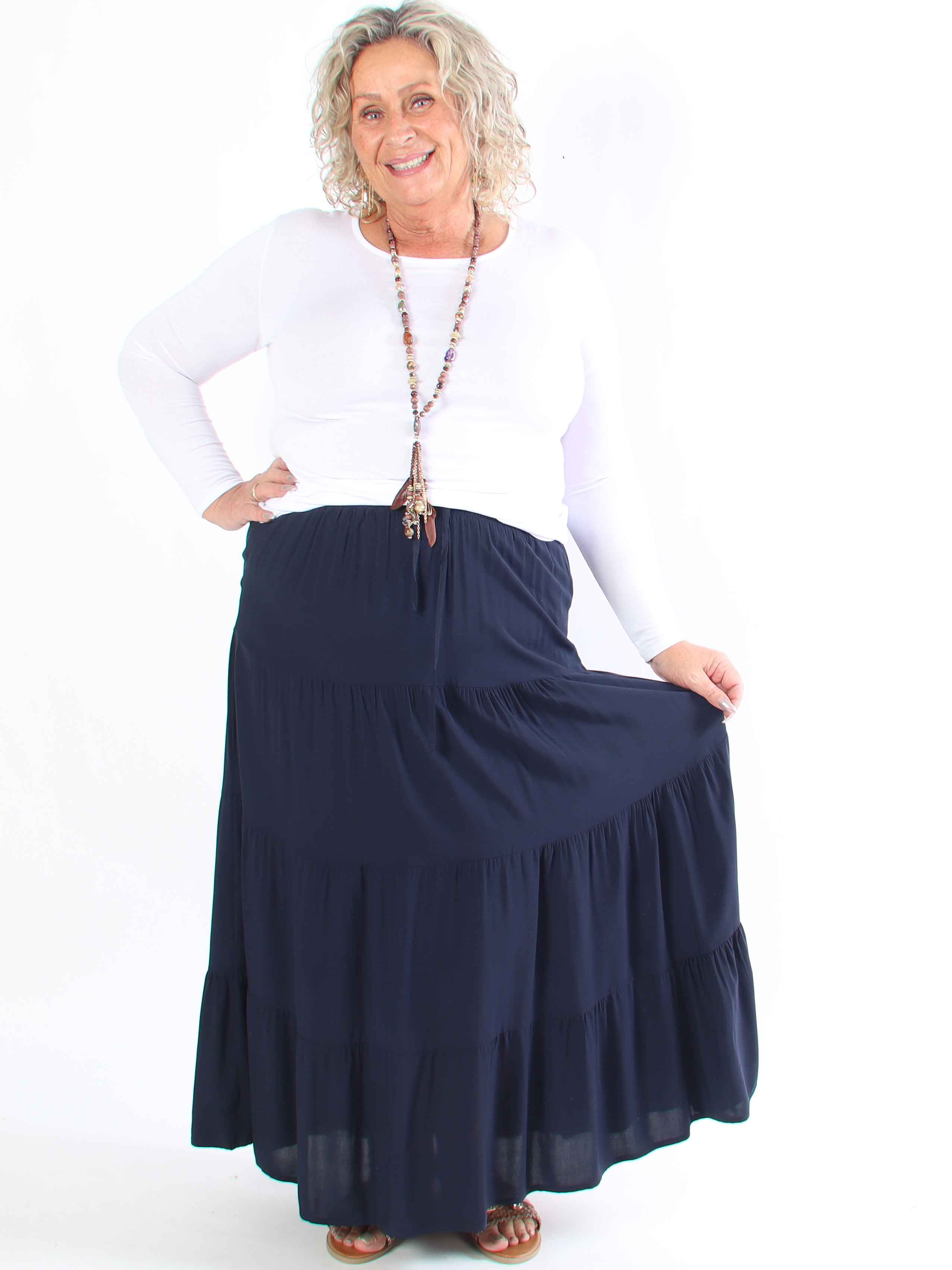 Kayla - Plus size kjol i viskos med lager-på-lager-look